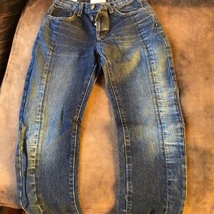 Current Elliot 26